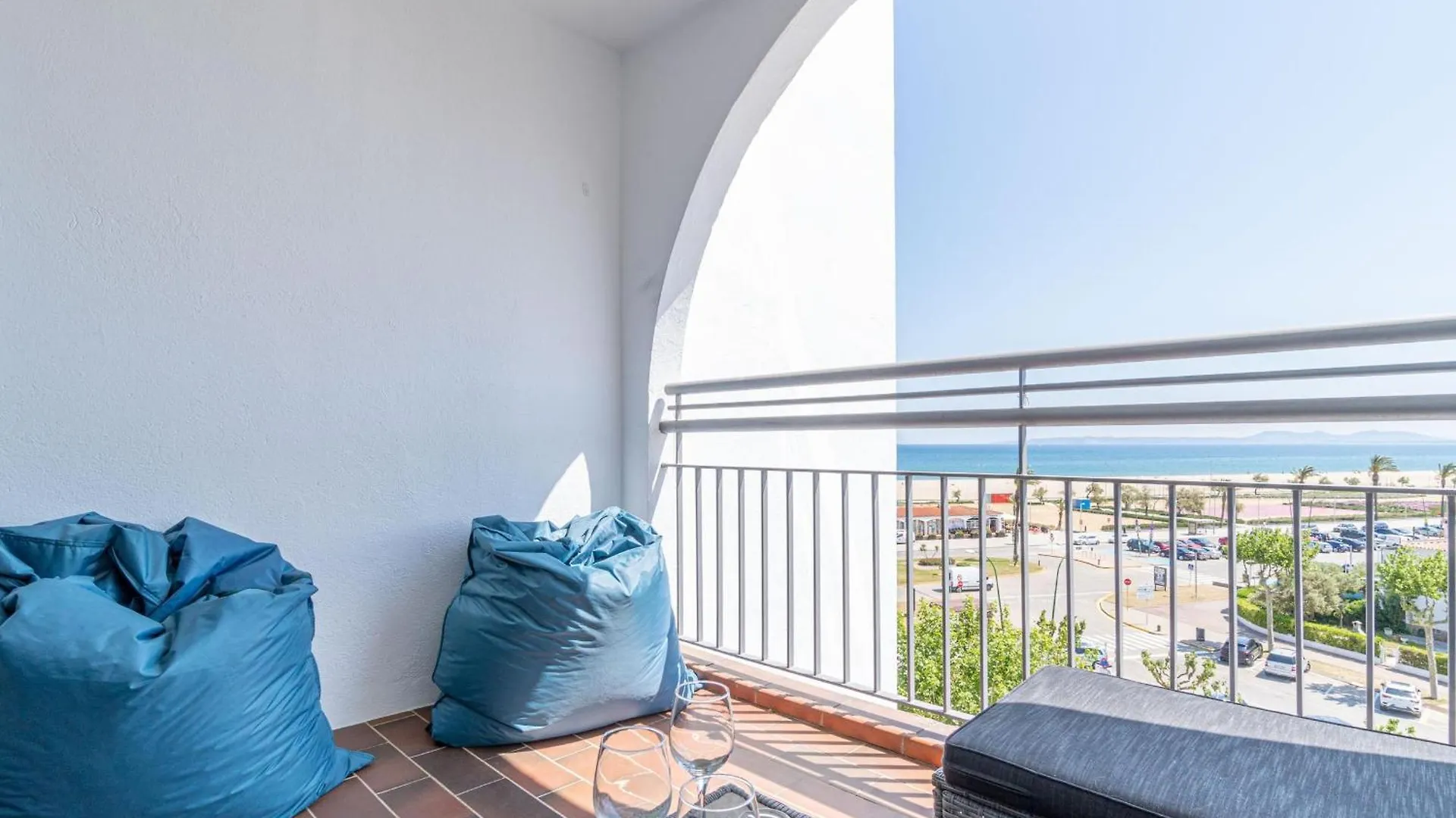 エンプリアブラバAgradable Duplex Con Vistas Al Mar - Hisp-288-43アパートメント アパート