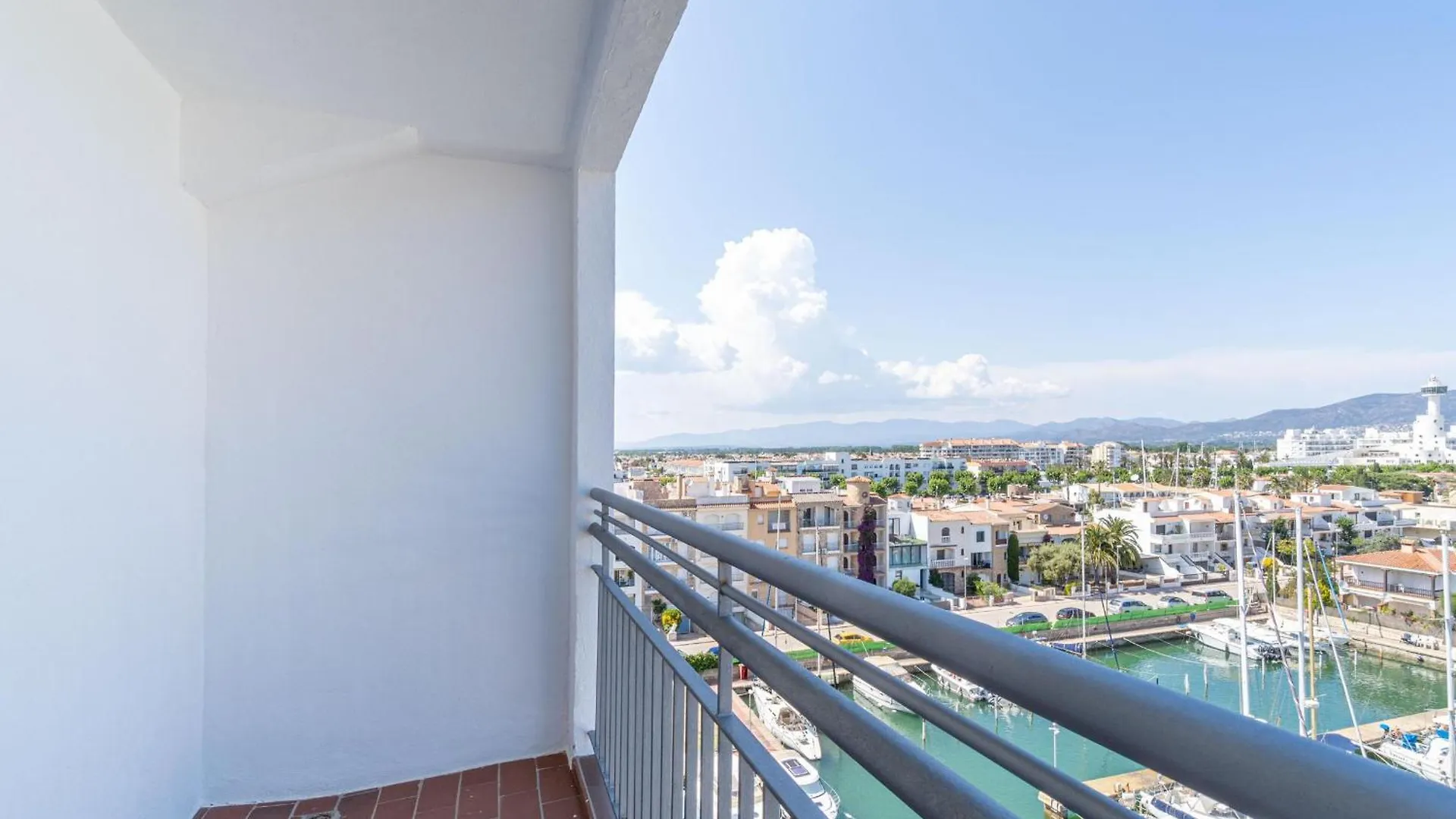 アパート エンプリアブラバAgradable Duplex Con Vistas Al Mar - Hisp-288-43アパートメント