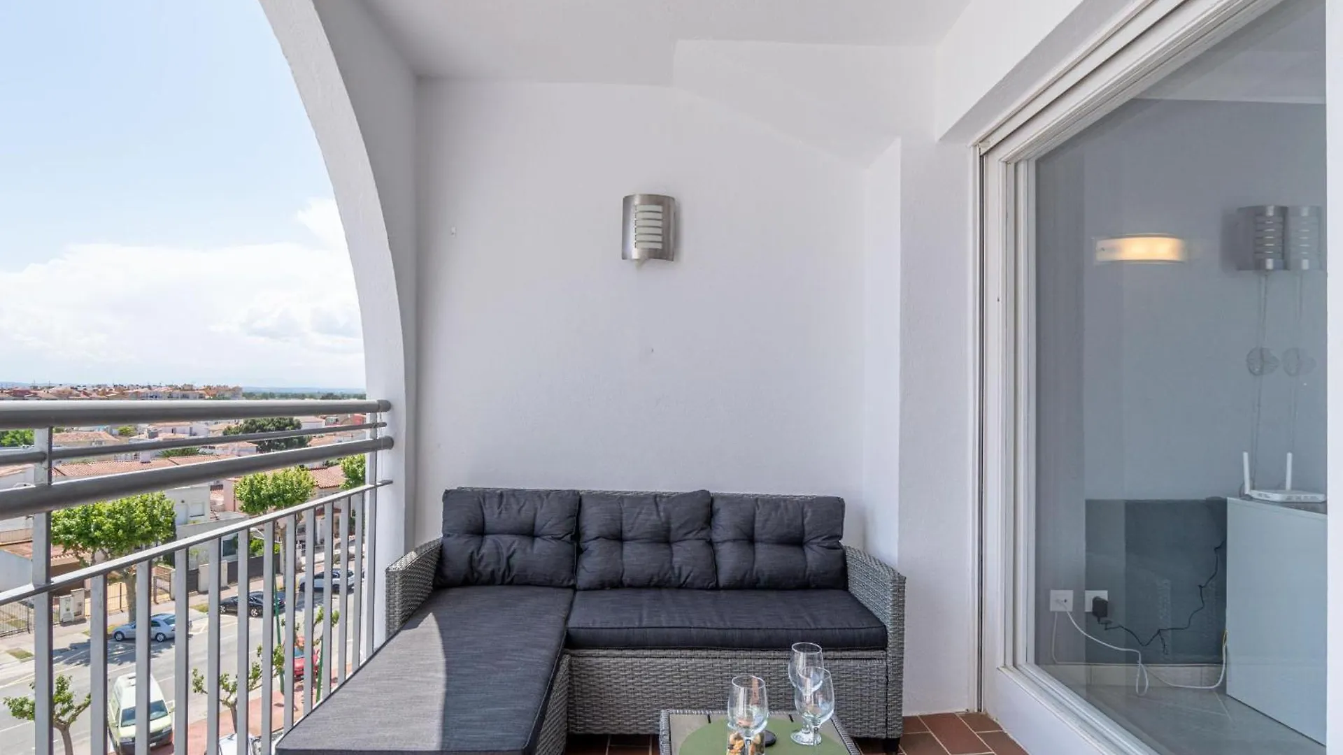 エンプリアブラバAgradable Duplex Con Vistas Al Mar - Hisp-288-43アパートメント スペイン